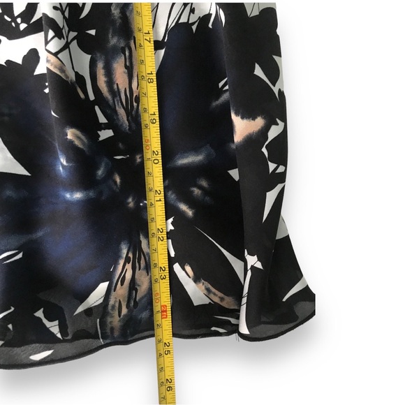 Spence Dark Blue Floral Sleeveless Semi-Sheer Blouse - Picture 8 of 11